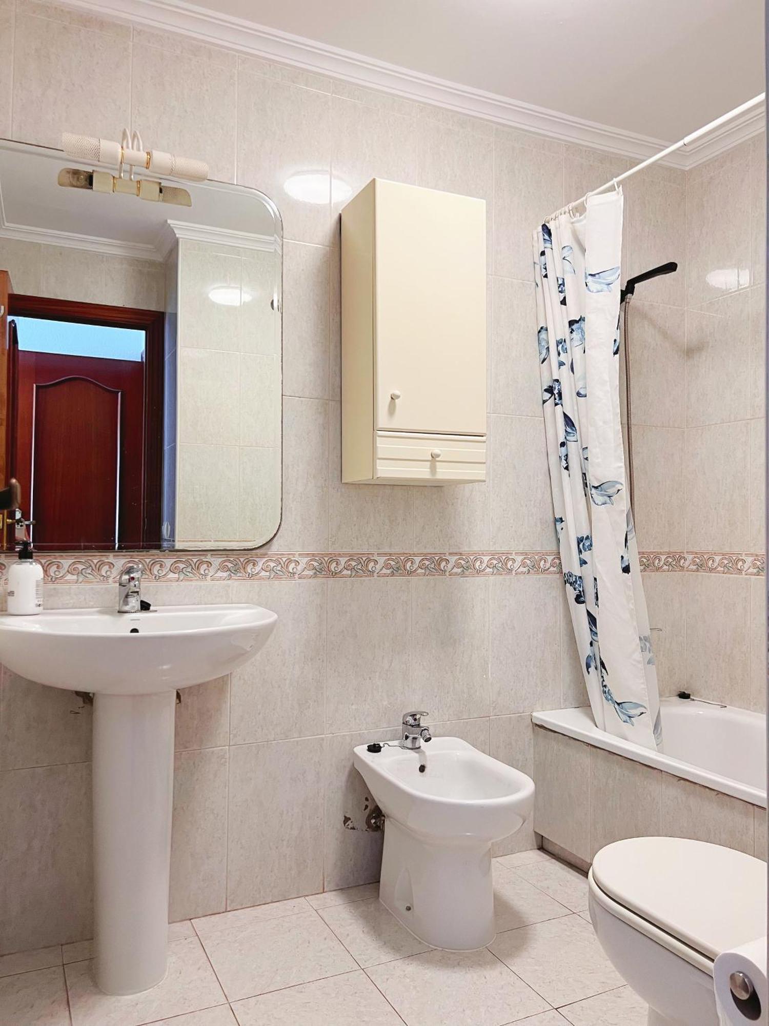 Habitacion Compartido Huelva Centro エクステリア 写真